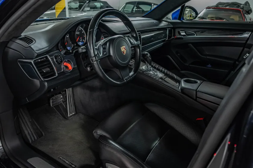 Porsche Panamera Turbo, Chrono, Burmester-9