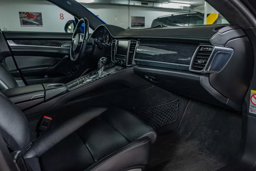 Porsche Panamera Turbo, Chrono, Burmester-17