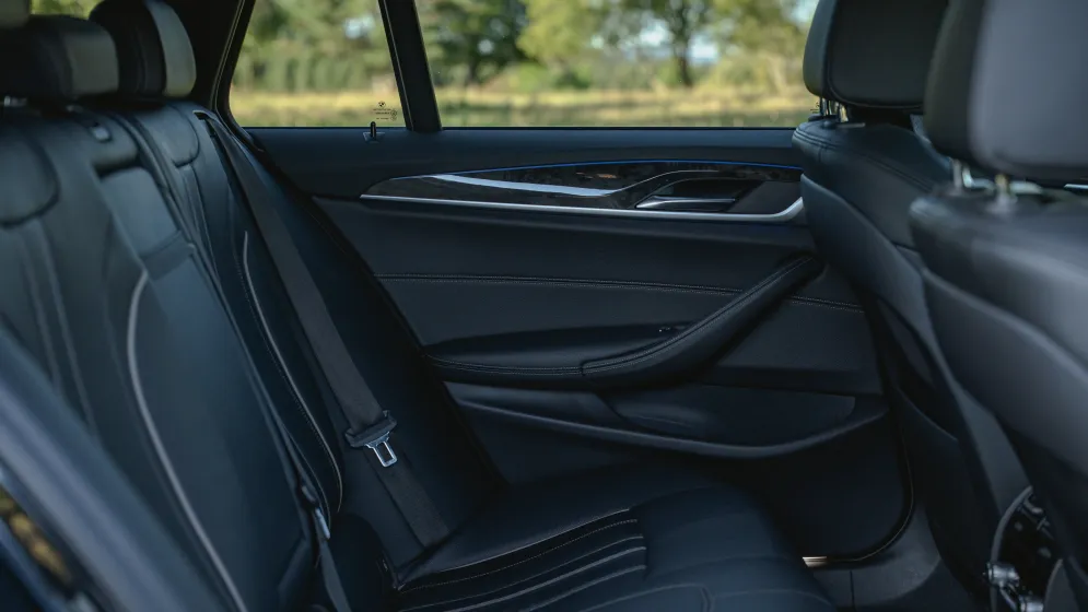 BMW M550d xDrive Touring, M-TECH-28