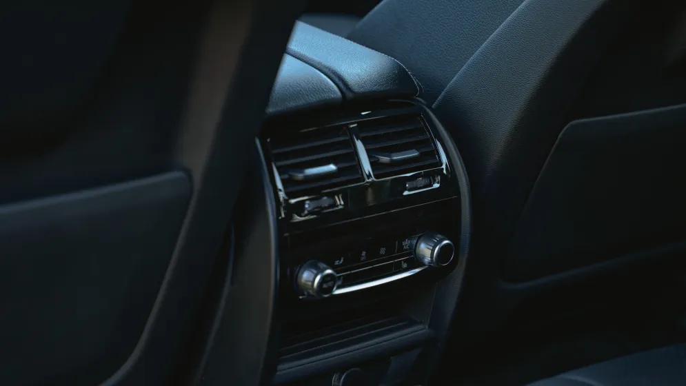 BMW M550d xDrive Touring, M-TECH-27
