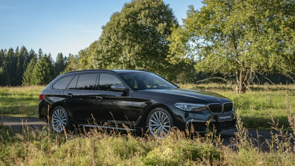 BMW M550d xDrive Touring, M-TECH-10