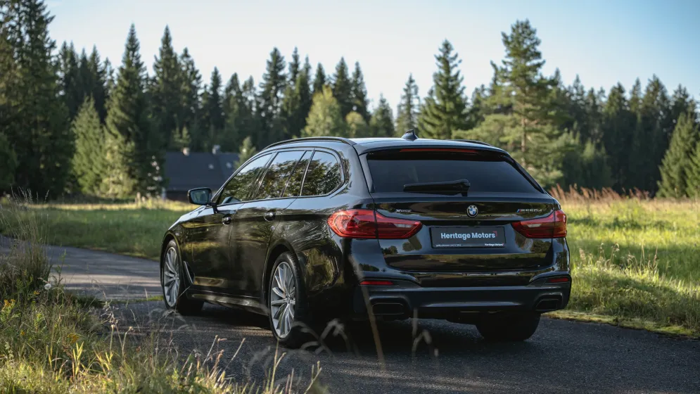 BMW M550d xDrive Touring, M-TECH-12