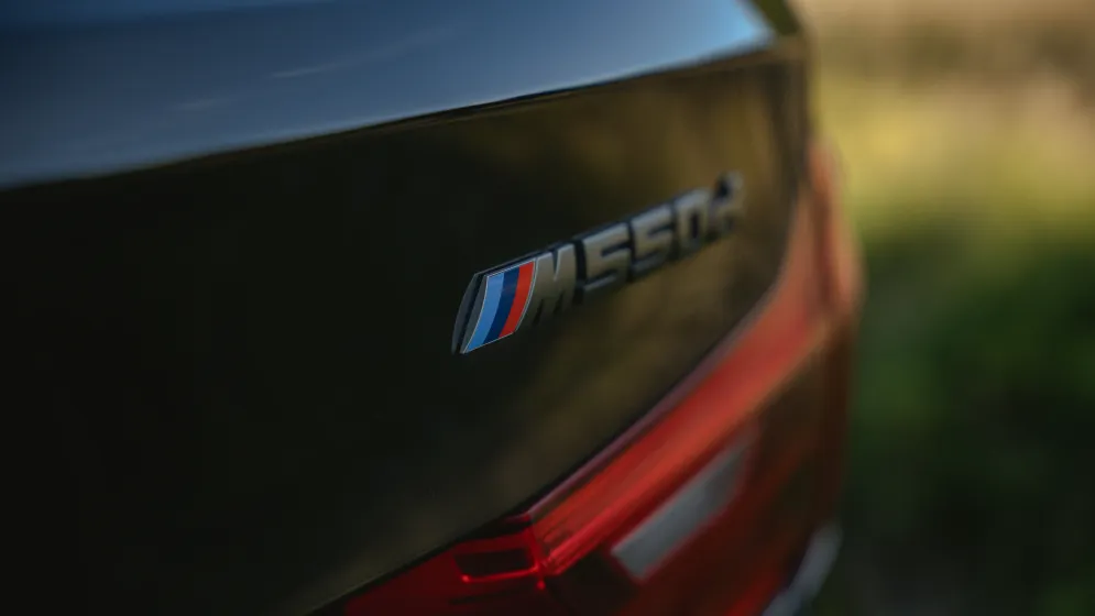 BMW M550d xDrive Touring, M-TECH-17