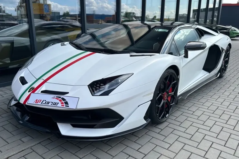Lamborghini Aventador SVJ Roadster FullCarbon Tricolore Lift-2