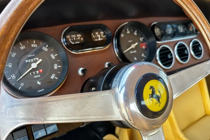 Ferrari 330 GT 2+2 series 2-14