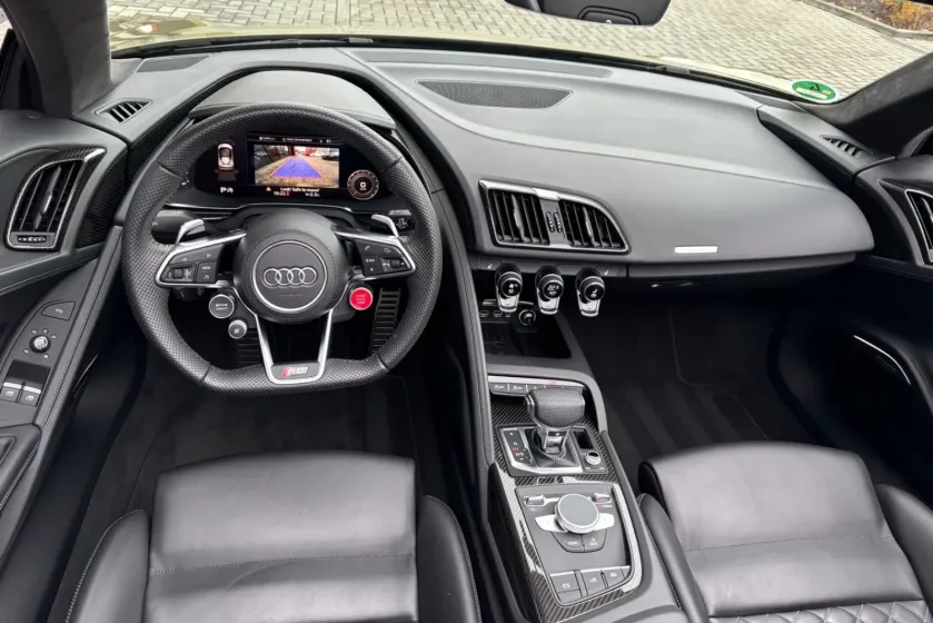 Audi R8 Spyder V10 Performance B&O Laser-12