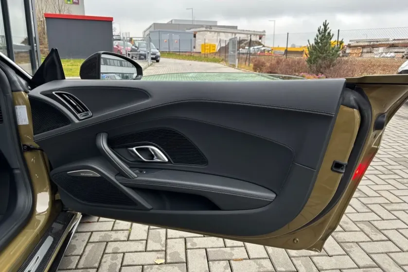 Audi R8 Spyder V10 Performance B&O Laser-15