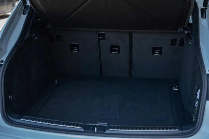 Porsche Macan 3.6 V6 Turbo Performance Package-17