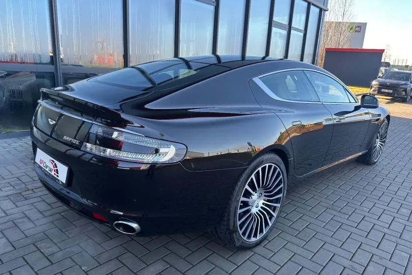 Aston Martin Rapide 6.0 V12 Touchtronic-5