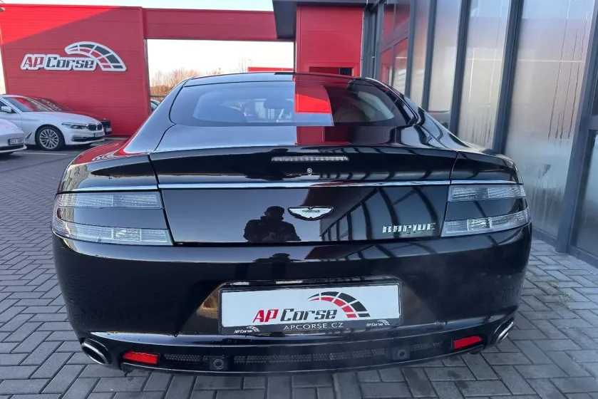 Aston Martin Rapide 6.0 V12 Touchtronic-4